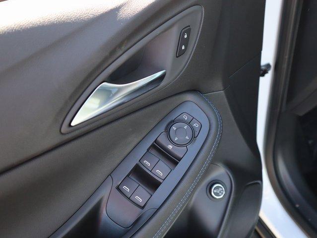 new 2026 Buick Encore GX car, priced at $25,225