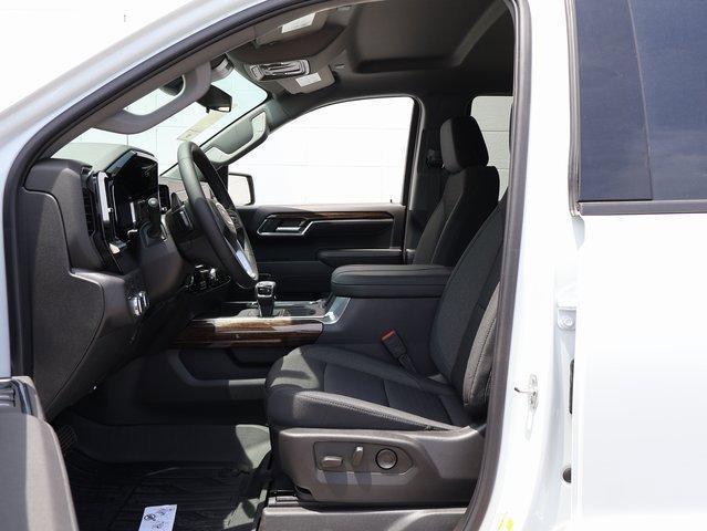 new 2025 GMC Sierra 1500 car, priced at $50,843