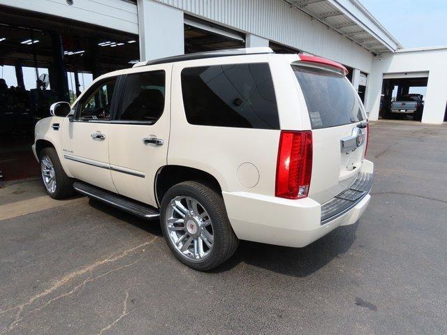 used 2013 Cadillac Escalade car