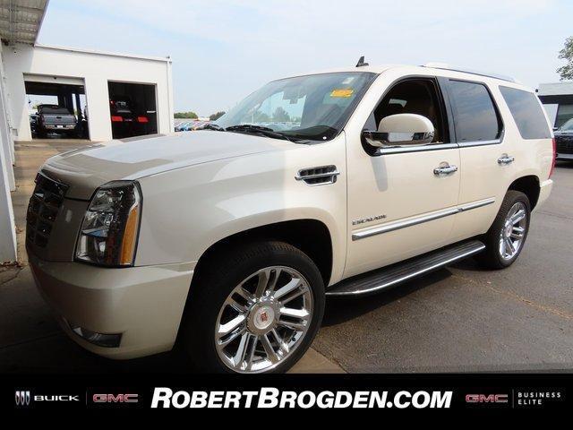 used 2013 Cadillac Escalade car