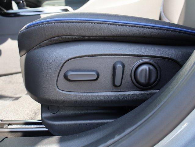 new 2025 Buick Envista car, priced at $28,059