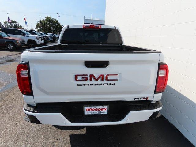 new 2024 GMC Canyon car, priced at $43,202