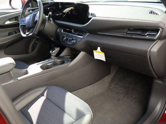 new 2025 Buick Envista car, priced at $24,525
