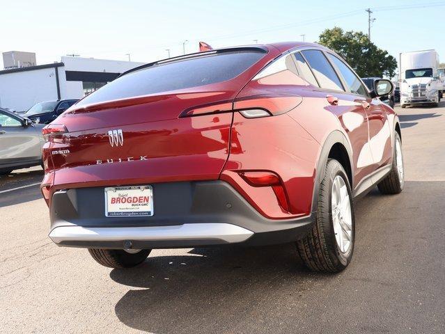 new 2025 Buick Envista car, priced at $24,525