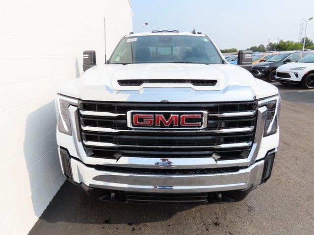 new 2025 GMC Sierra 2500 car, priced at $62,581