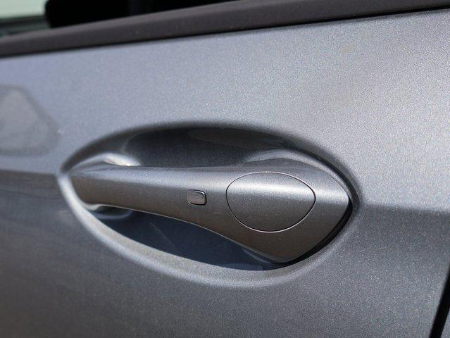 new 2025 Buick Envista car, priced at $27,963