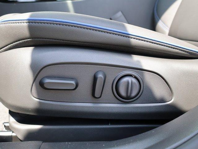 new 2025 Buick Envista car, priced at $27,963