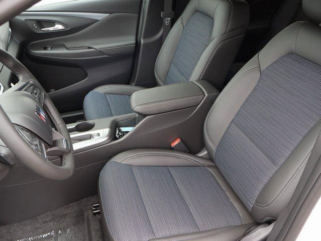 new 2025 Buick Envista car, priced at $26,212