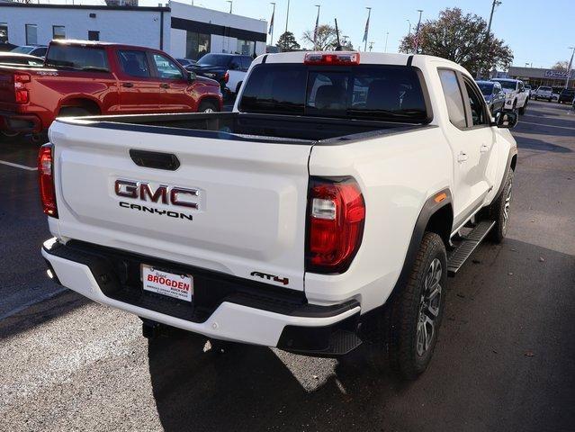 new 2024 GMC Canyon car, priced at $44,817