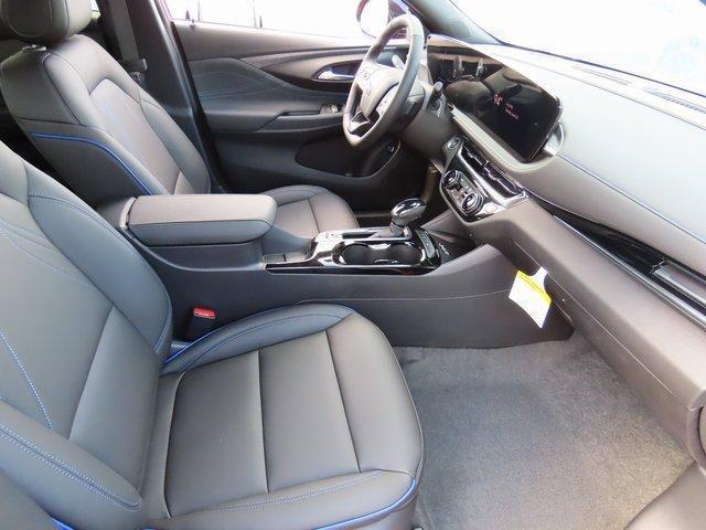 new 2025 Buick Envista car, priced at $27,963