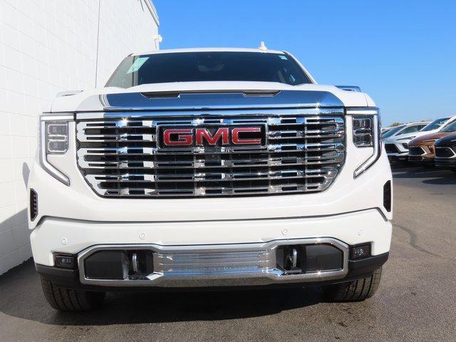 new 2025 GMC Sierra 1500 car, priced at $73,045