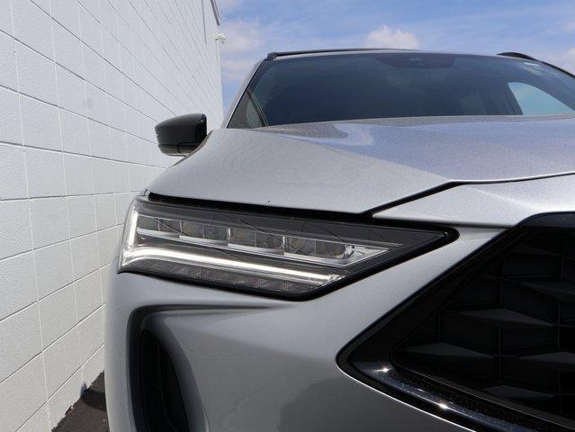used 2022 Acura MDX car, priced at $40,000