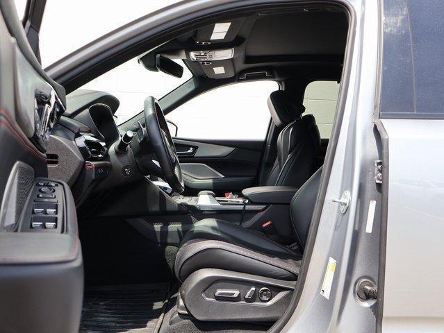 used 2022 Acura MDX car, priced at $40,000