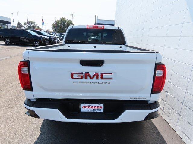 new 2024 GMC Canyon car, priced at $42,583