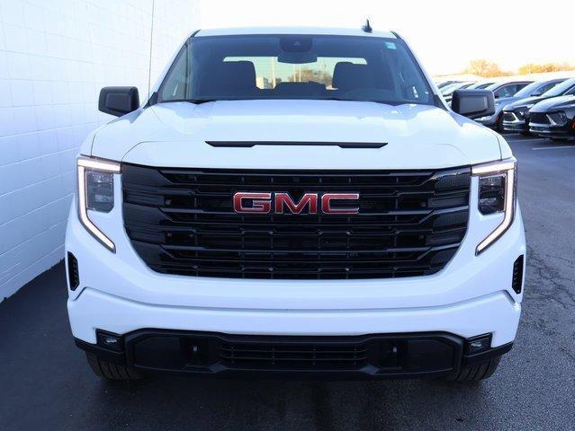 new 2025 GMC Sierra 1500 car, priced at $55,895