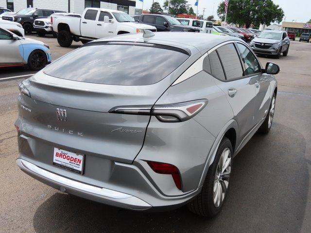 new 2024 Buick Envista car, priced at $28,553