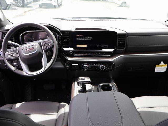 new 2025 GMC Sierra 1500 car, priced at $55,693