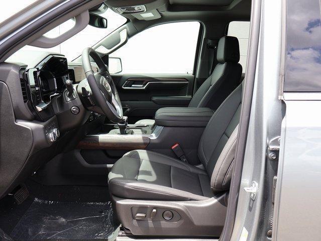 new 2025 GMC Sierra 1500 car, priced at $55,693