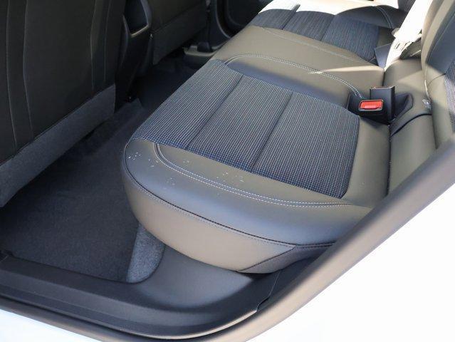 new 2025 Buick Envista car, priced at $26,198