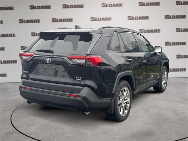 used 2020 Toyota RAV4 car, priced at $25,292
