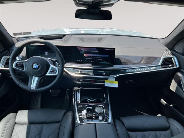 new 2026 BMW X7 car, priced at $96,705