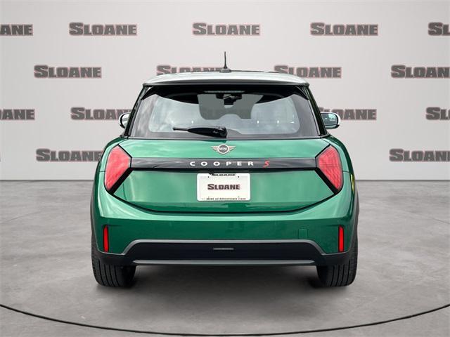 used 2025 MINI Hardtop car, priced at $29,991