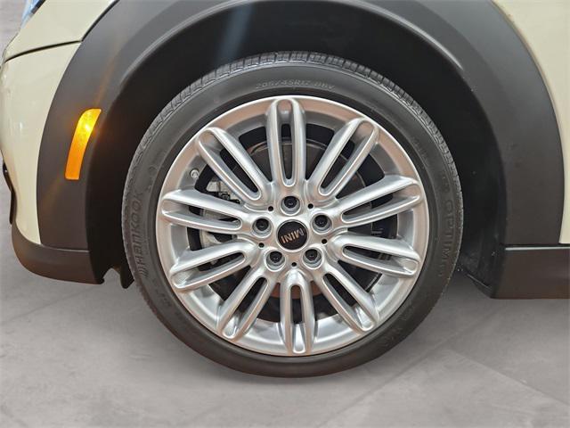 used 2023 MINI Hardtop car, priced at $25,991