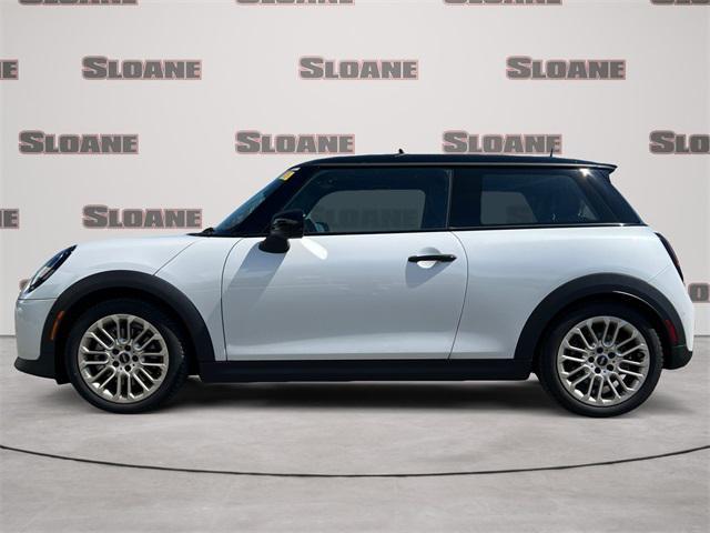 used 2025 MINI Hardtop car, priced at $32,991