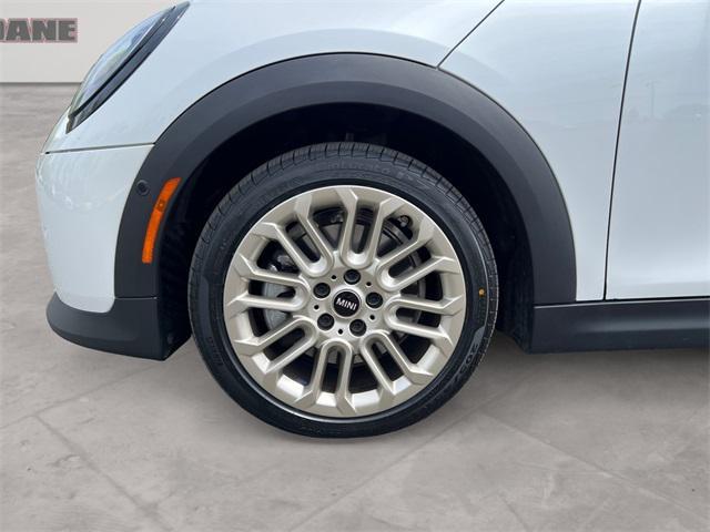 used 2025 MINI Hardtop car, priced at $32,192