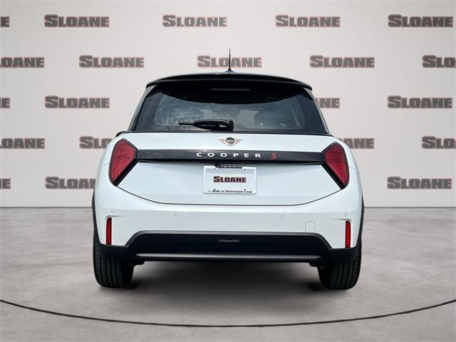 used 2025 MINI Hardtop car, priced at $32,192