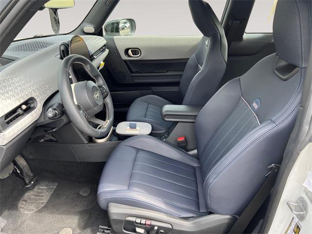 used 2025 MINI Hardtop car, priced at $32,192