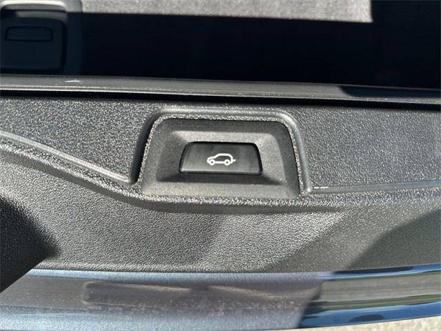 used 2022 BMW X5 car, priced at $39,473