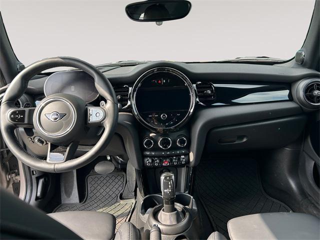 used 2024 MINI Hardtop car