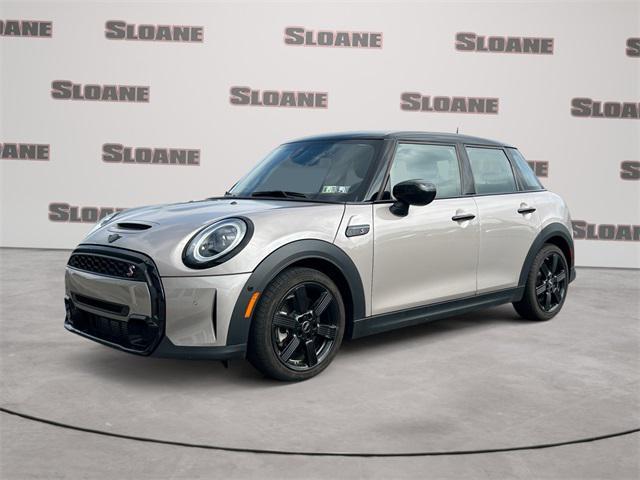 used 2024 MINI Hardtop car