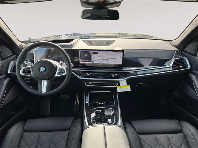 new 2026 BMW X7 car, priced at $98,580