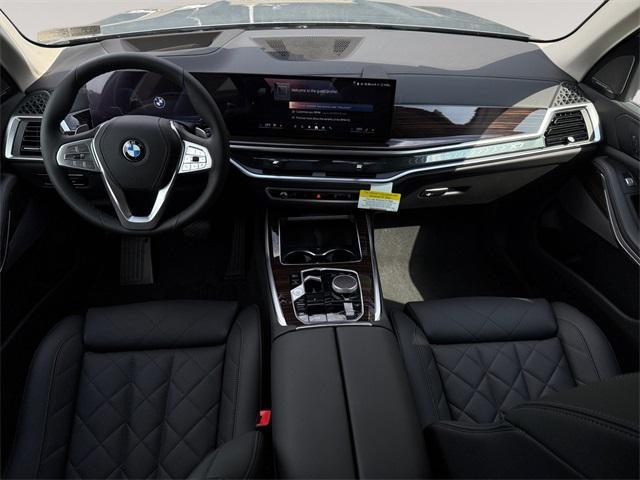 new 2026 BMW X7 car, priced at $92,455