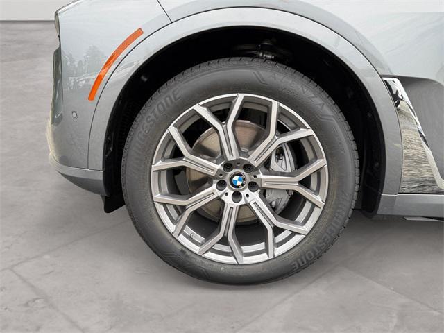 new 2026 BMW X7 car, priced at $92,455