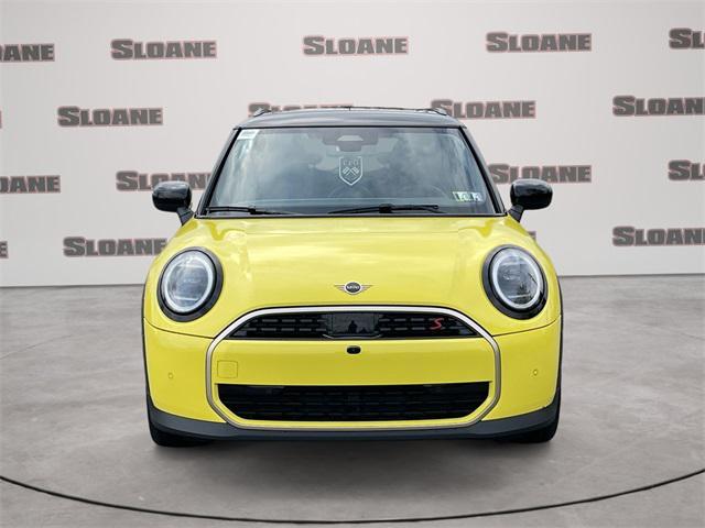 used 2025 MINI Hardtop car, priced at $30,992