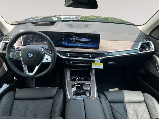 new 2026 BMW X7 car, priced at $90,130