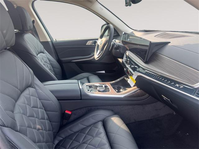 new 2026 BMW X7 car, priced at $90,130