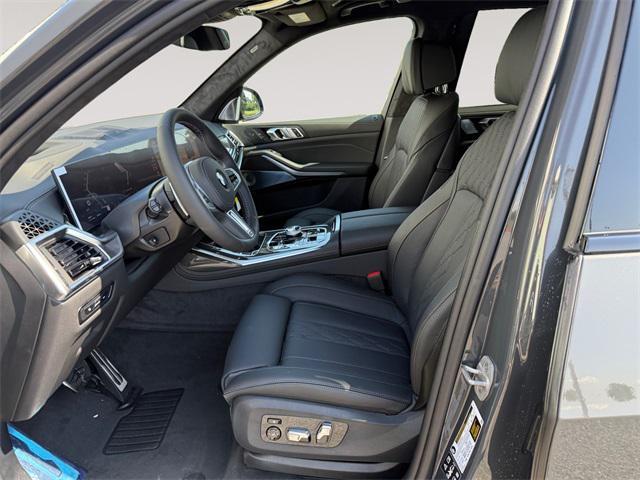 new 2026 BMW X7 car, priced at $128,355