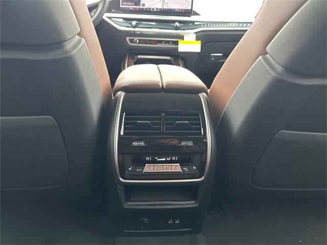 new 2026 BMW X7 car, priced at $94,930