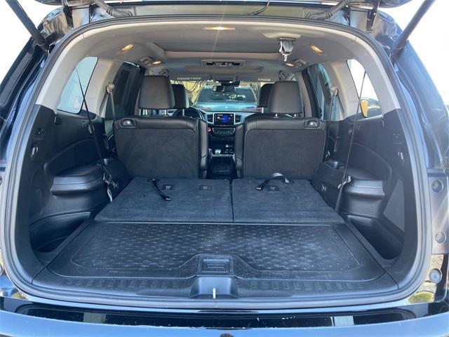 used 2018 Honda Pilot car, priced at $23,192