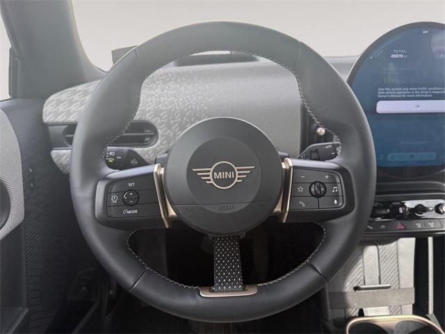 used 2025 MINI Hardtop car, priced at $30,991