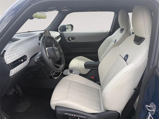 used 2025 MINI Hardtop car, priced at $30,991