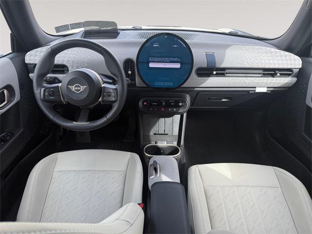 used 2025 MINI Hardtop car, priced at $30,991