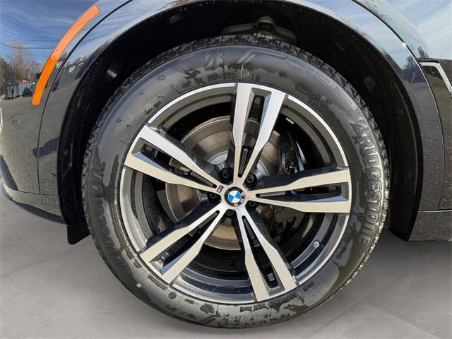 new 2026 BMW X7 car, priced at $125,930