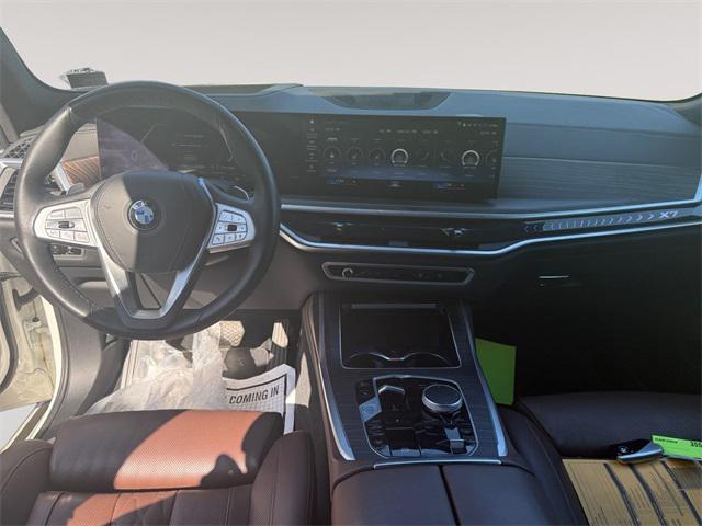 used 2023 BMW X7 car