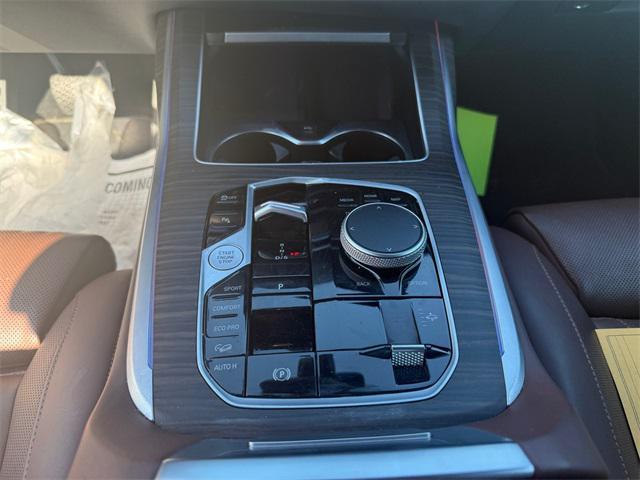used 2023 BMW X7 car