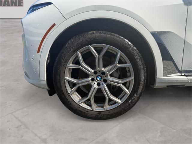 used 2023 BMW X7 car